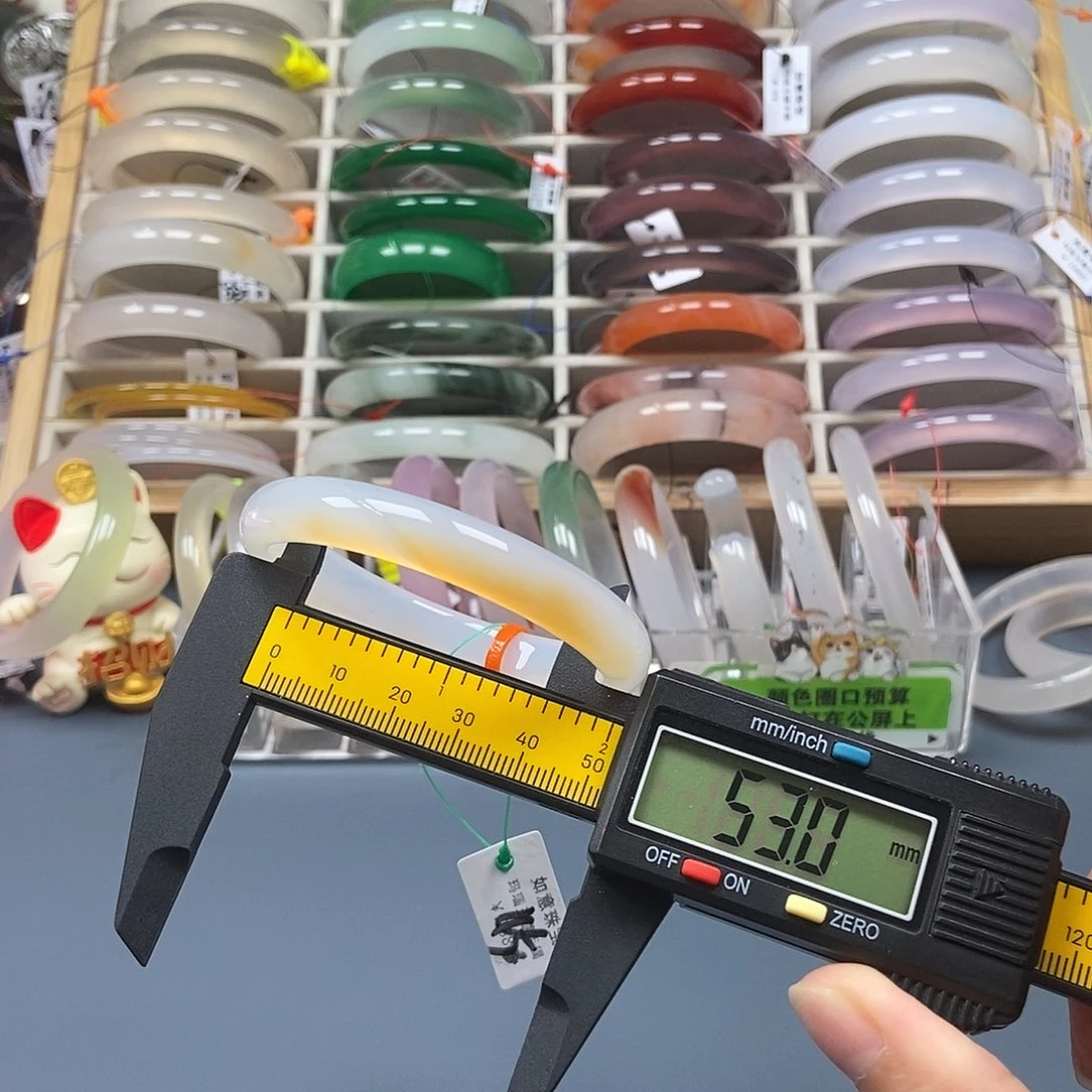 玛瑙/玉髓手镯未镶嵌362