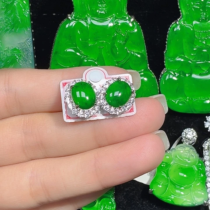 翡翠未镶嵌耳钉天然A货翡翠