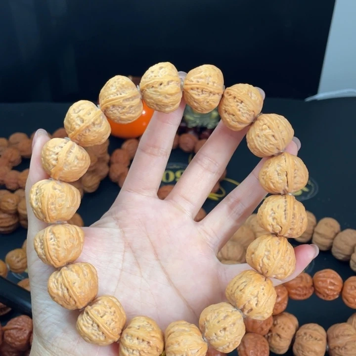 踏***河手串文玩核桃元宝磨盘