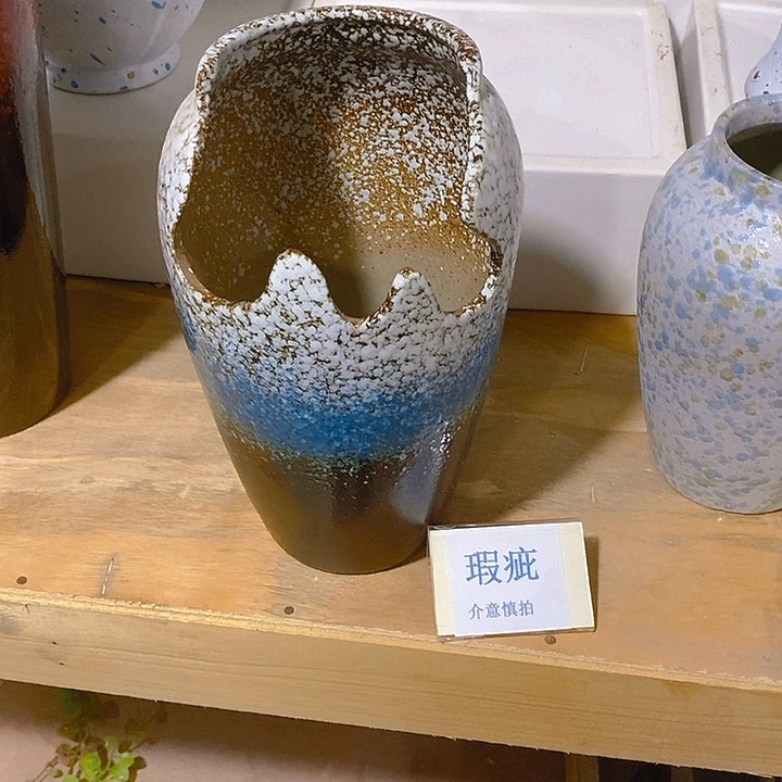 紫砂花盆多肉瑕疵盆有孔。