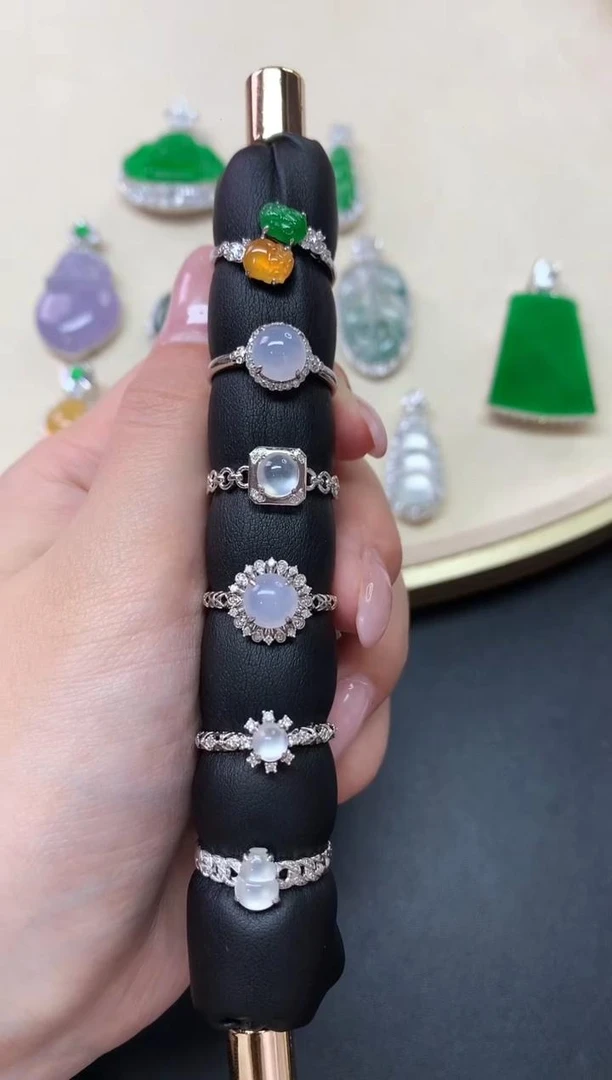 【小雪臻选】翡翠戒指-18k金-多样性发货一件-|CXQ1|B17