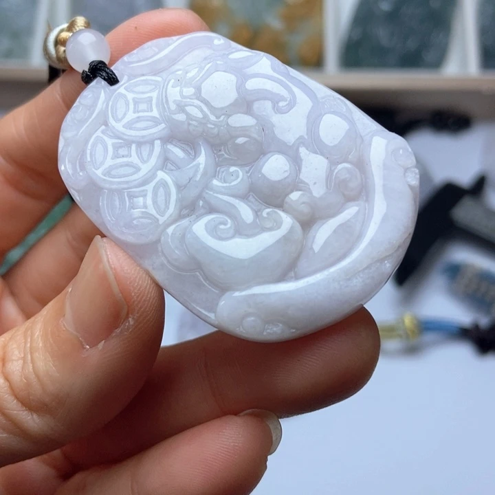 翡翠未镶嵌挂件翡翠