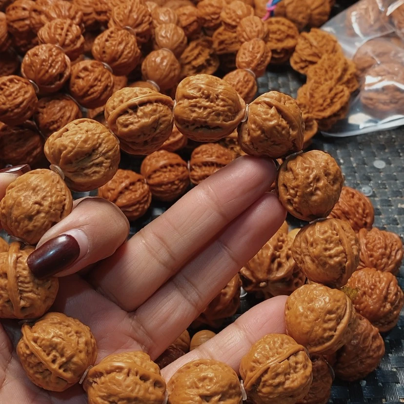 【闪购商品】文玩核桃吊坠诗***华金蟾