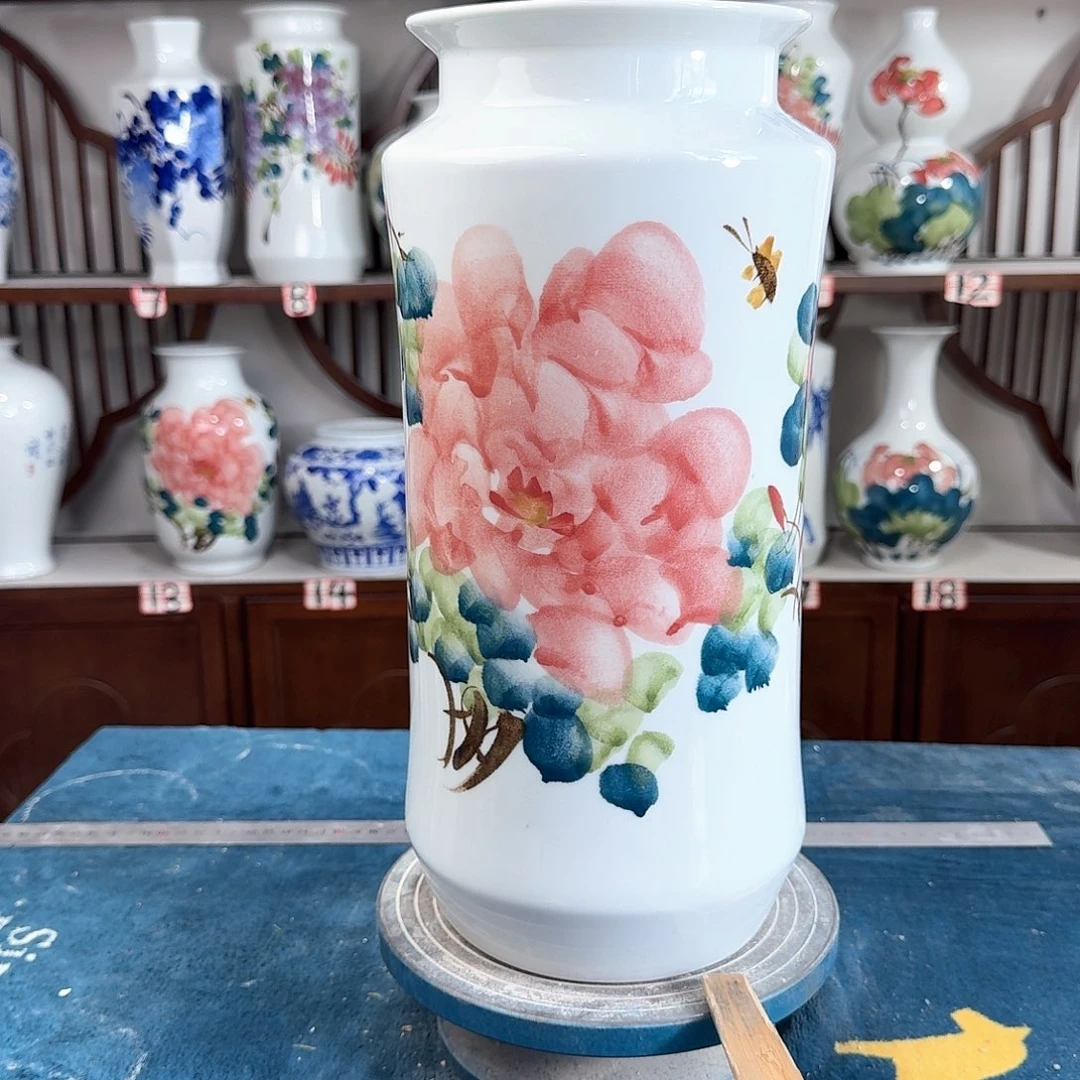 摆件景德镇陶瓷书红牡花