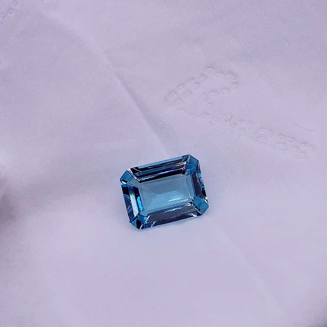 海蓝宝石裸石12112211