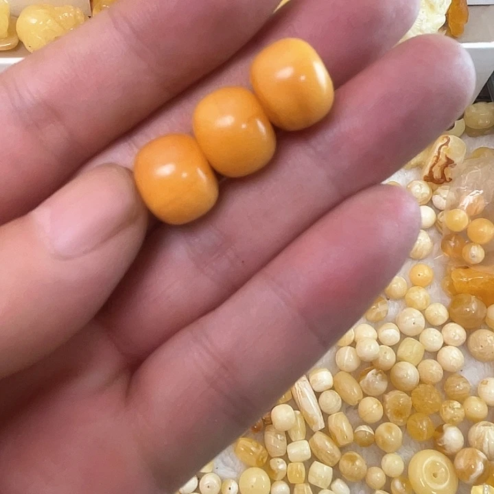 裸石琥珀未镶嵌老行