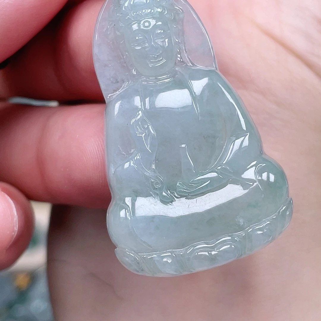 颈饰未镶嵌翡翠观音