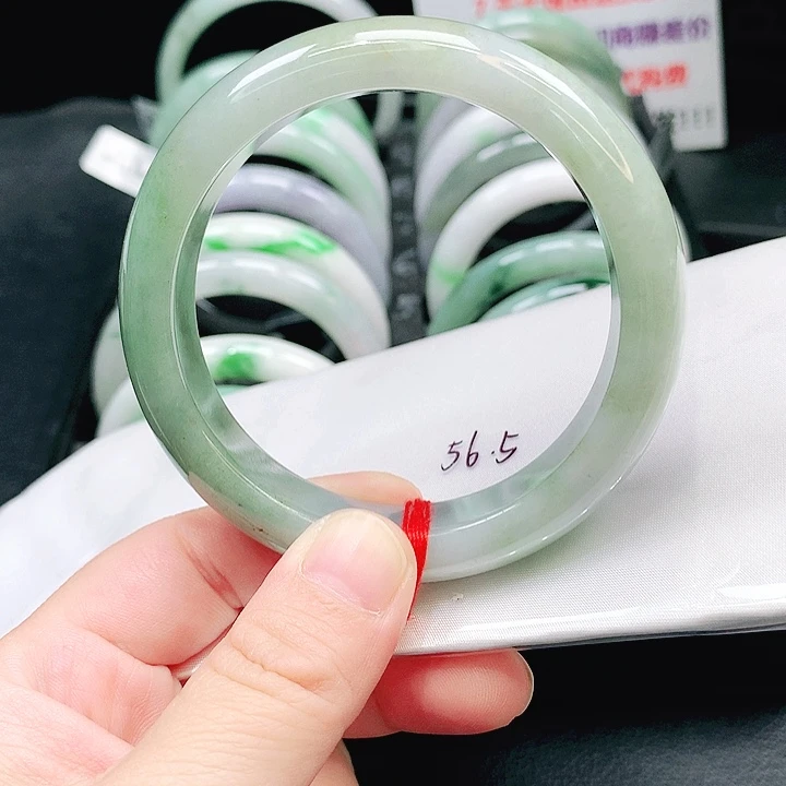 翡翠未镶嵌手镯250