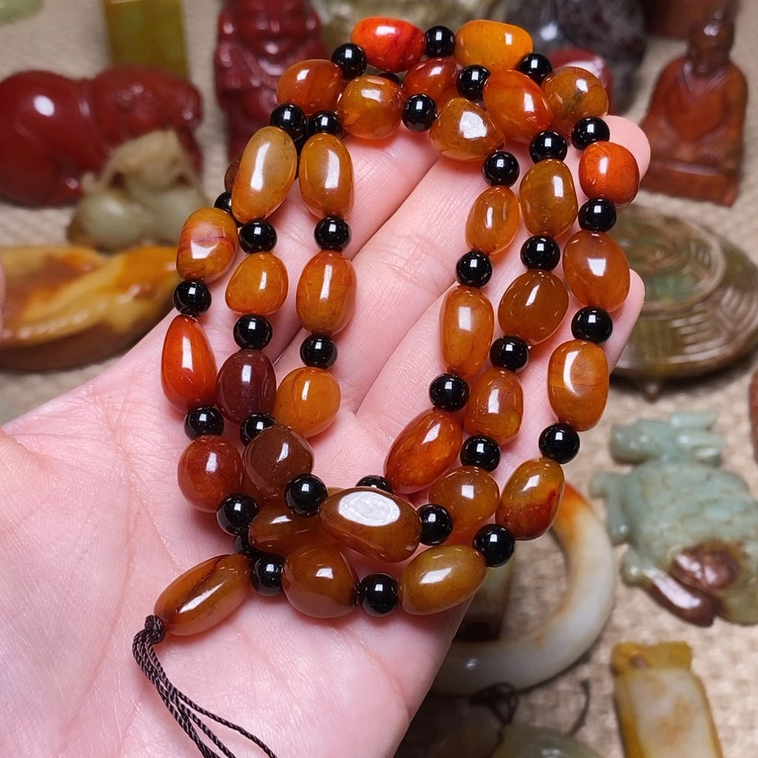 蛇纹石玉未镶嵌颈饰