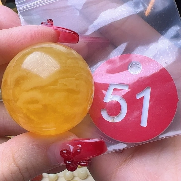 蜜蜡裸石未镶嵌逐****部微花粉 31.7mm 圆珠