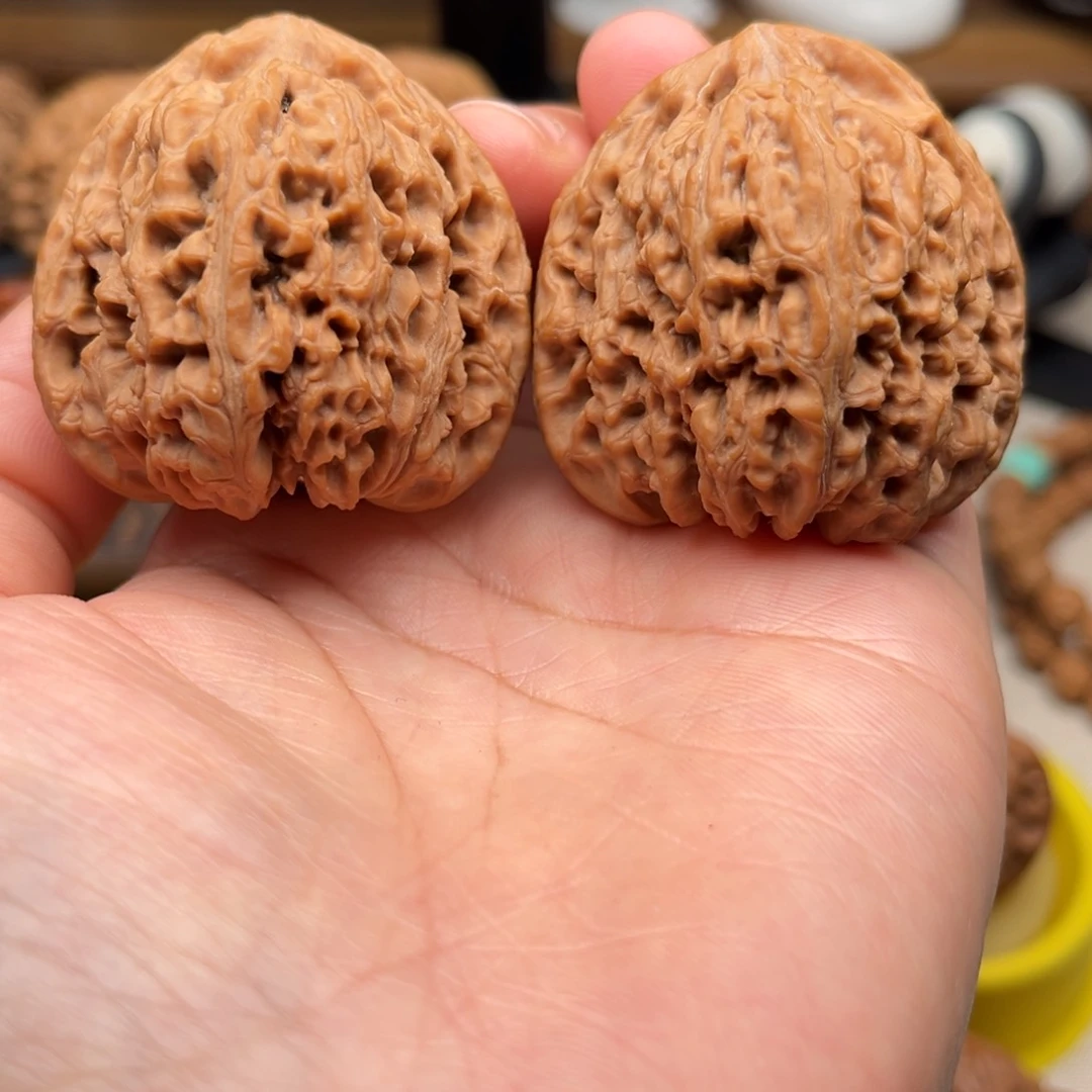 【闪购商品】不**念文玩核桃42南疆石