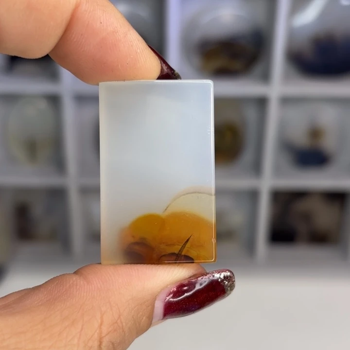 玛瑙/玉髓颈饰未镶嵌