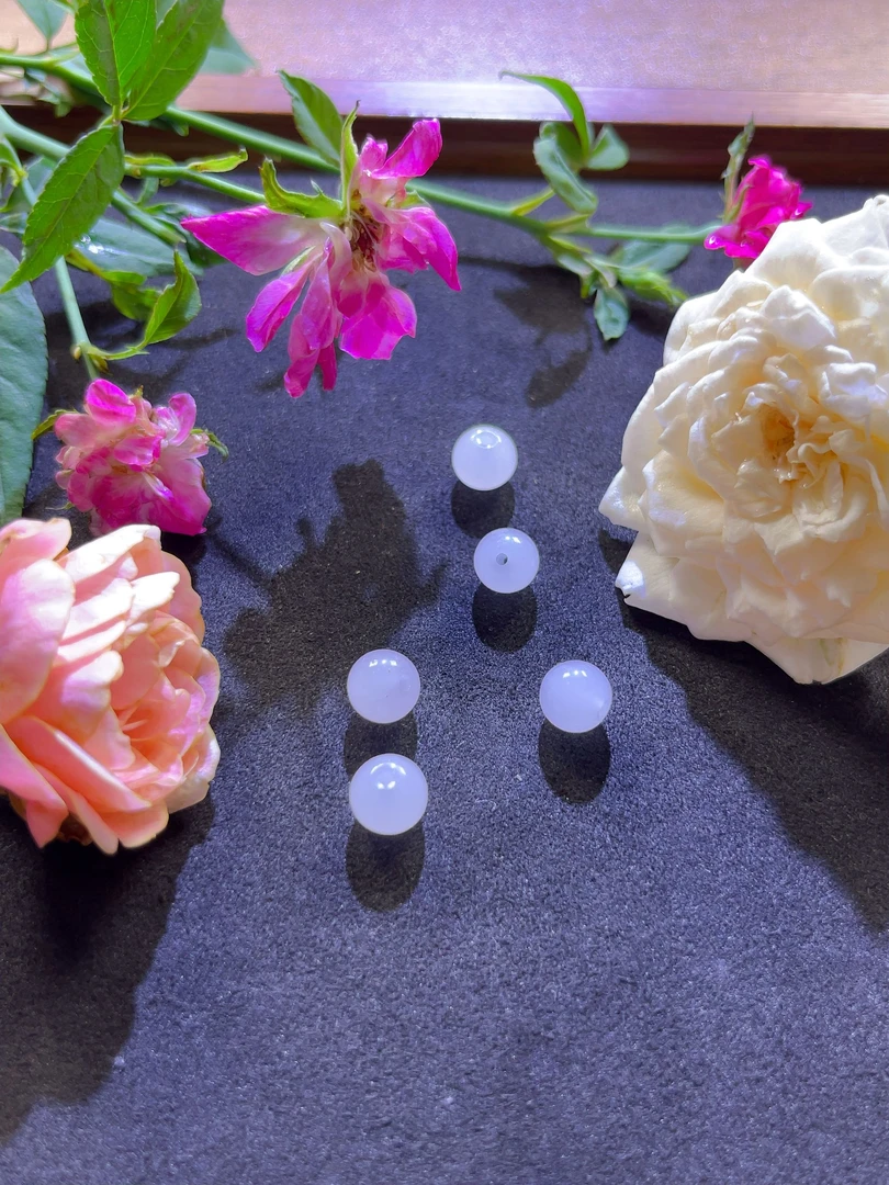 【缅翡宝甄选】8aa白盆景石多样性发其一