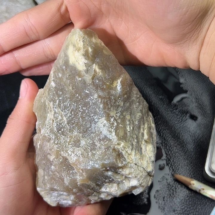 和田玉（糖玉）未镶嵌珠宝半成品