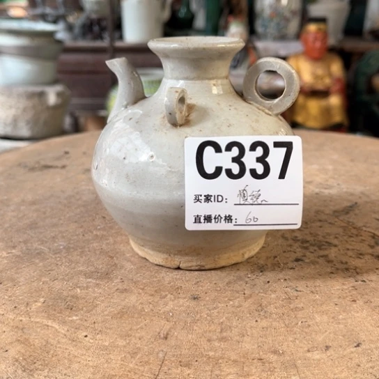 缸慎****坊明玉家的老物件