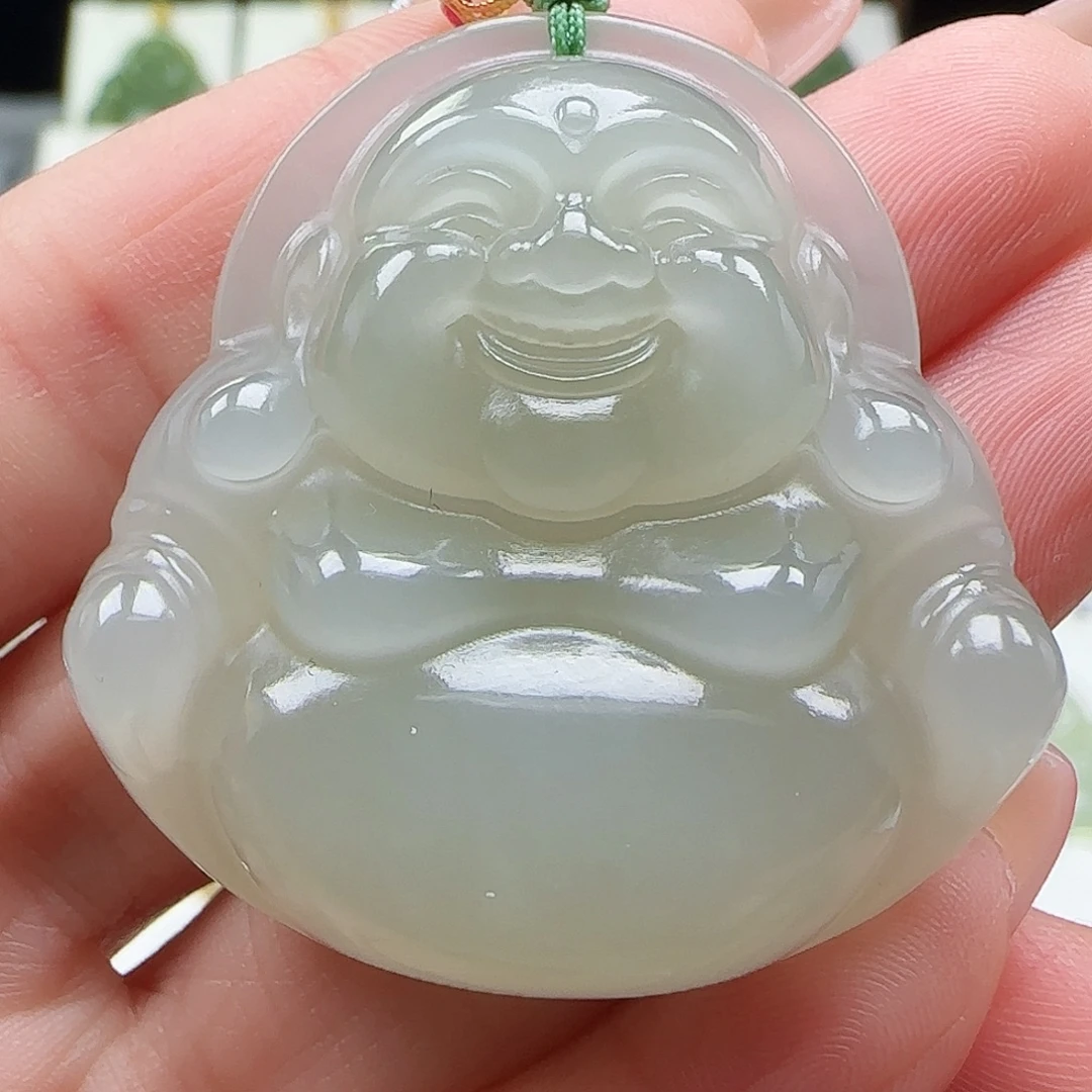 和田玉18K金镶嵌吊坠(赠链)