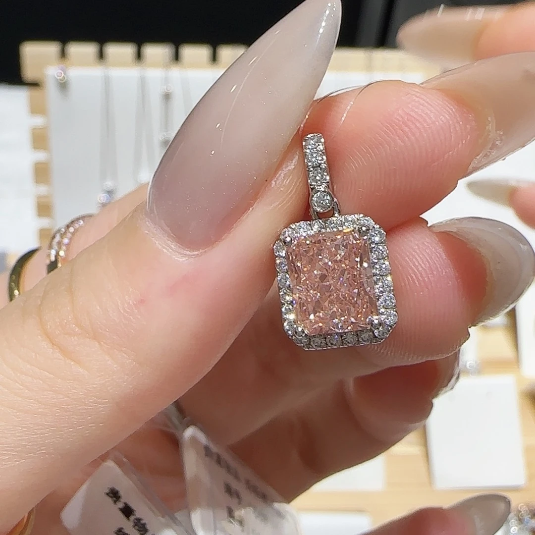 铂Pt950镶嵌实验室培育钻石2.45卡粉钻吊坠雷迪恩