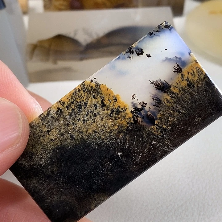 温***3玛瑙/玉髓未镶嵌珠宝奇石