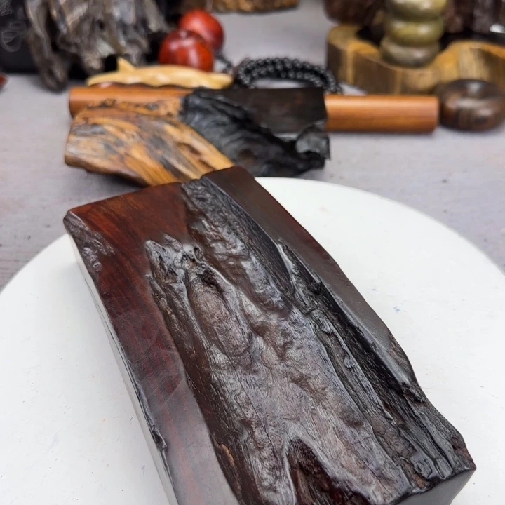 大果紫檀（缅甸花梨）福*