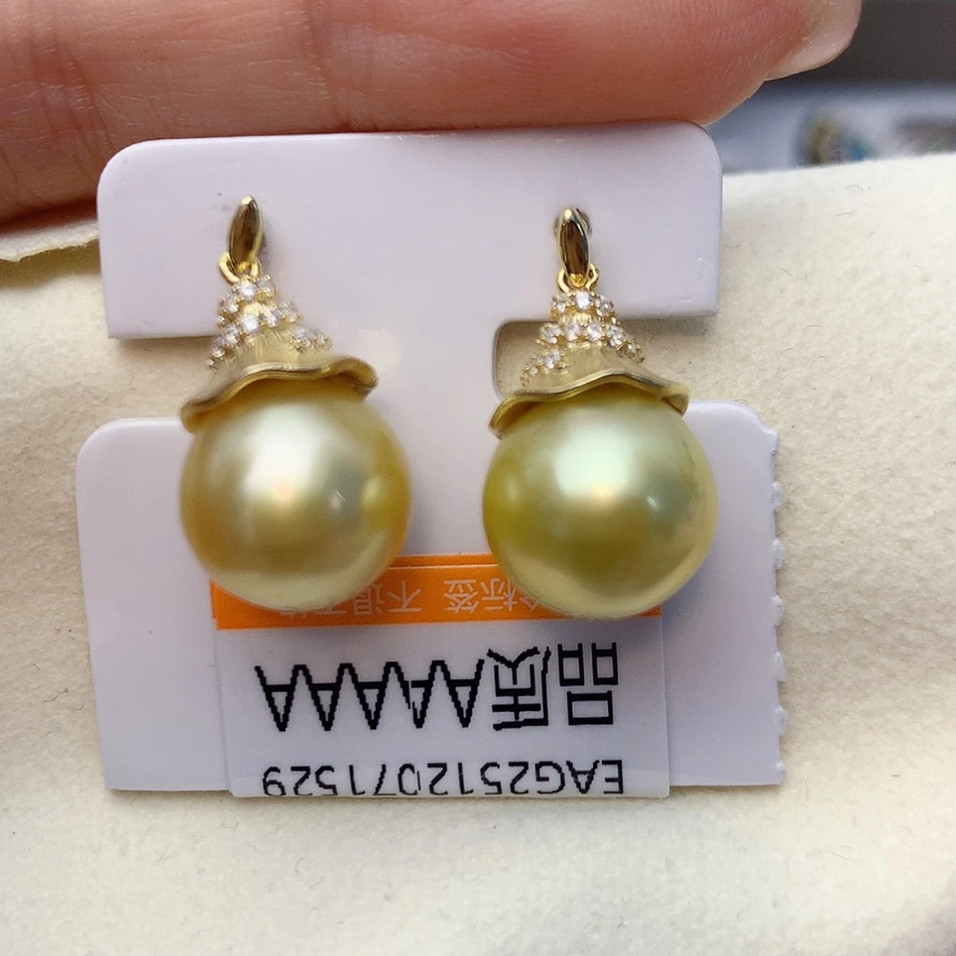 银S925镶嵌耳饰海水珍珠w30
