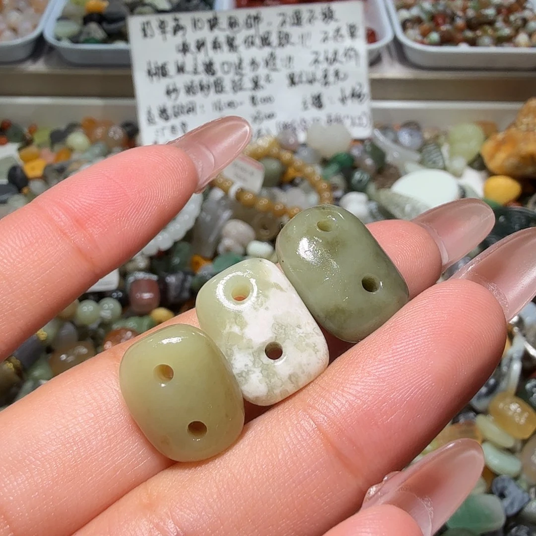 和田玉未镶嵌珠宝奇石