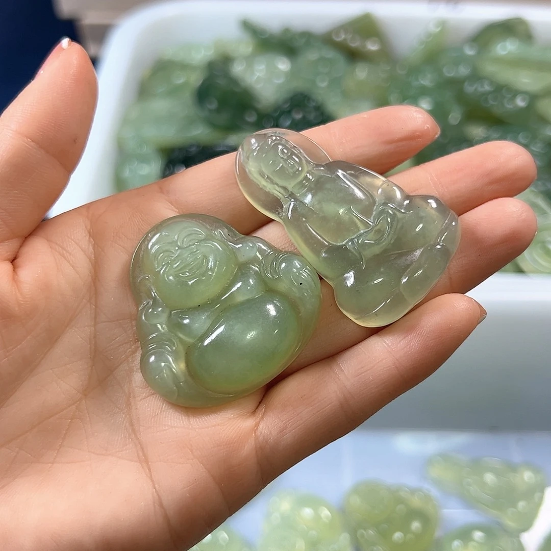 @***满蛇纹石玉未镶嵌颈饰
