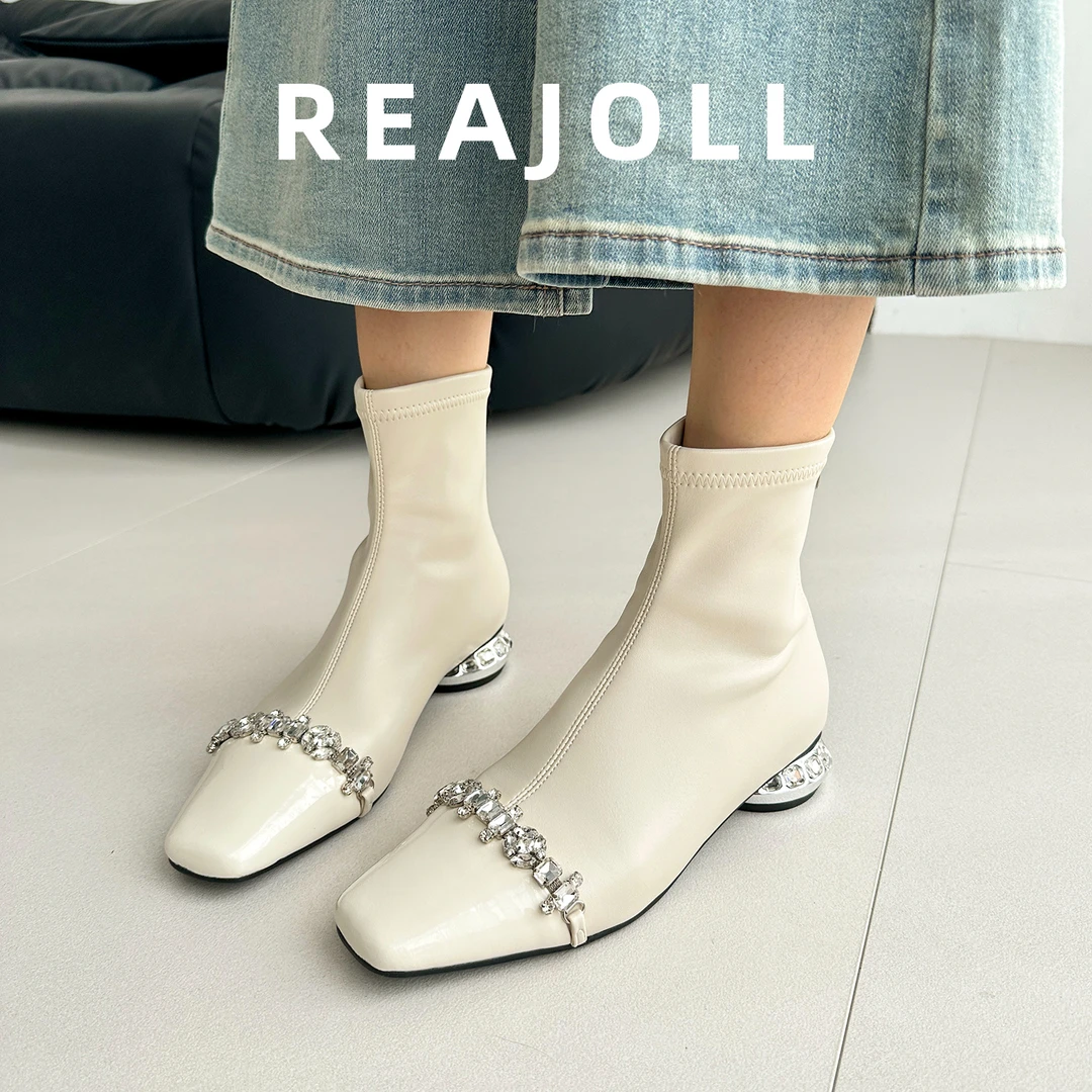 马丁靴女款2025新款方头水钻粗跟法式网红百搭黑色显瘦时装短靴子