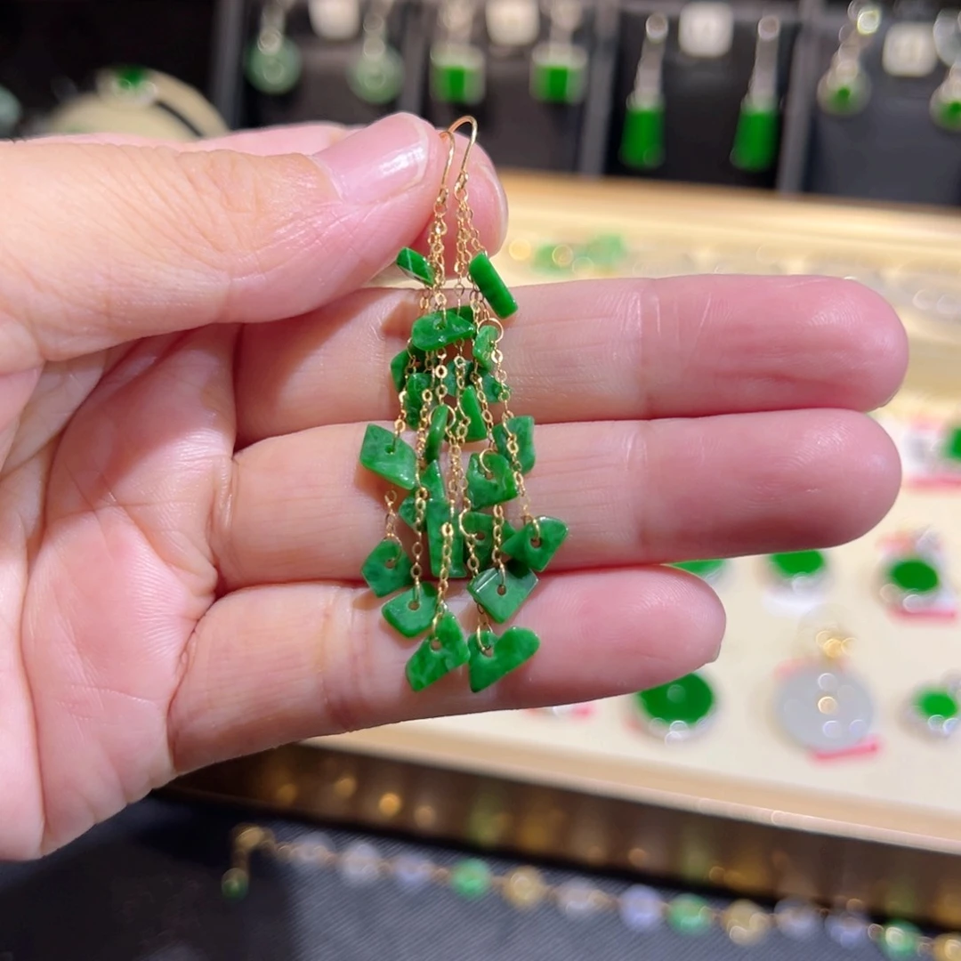 翡翠18K金镶嵌颈饰耳钩