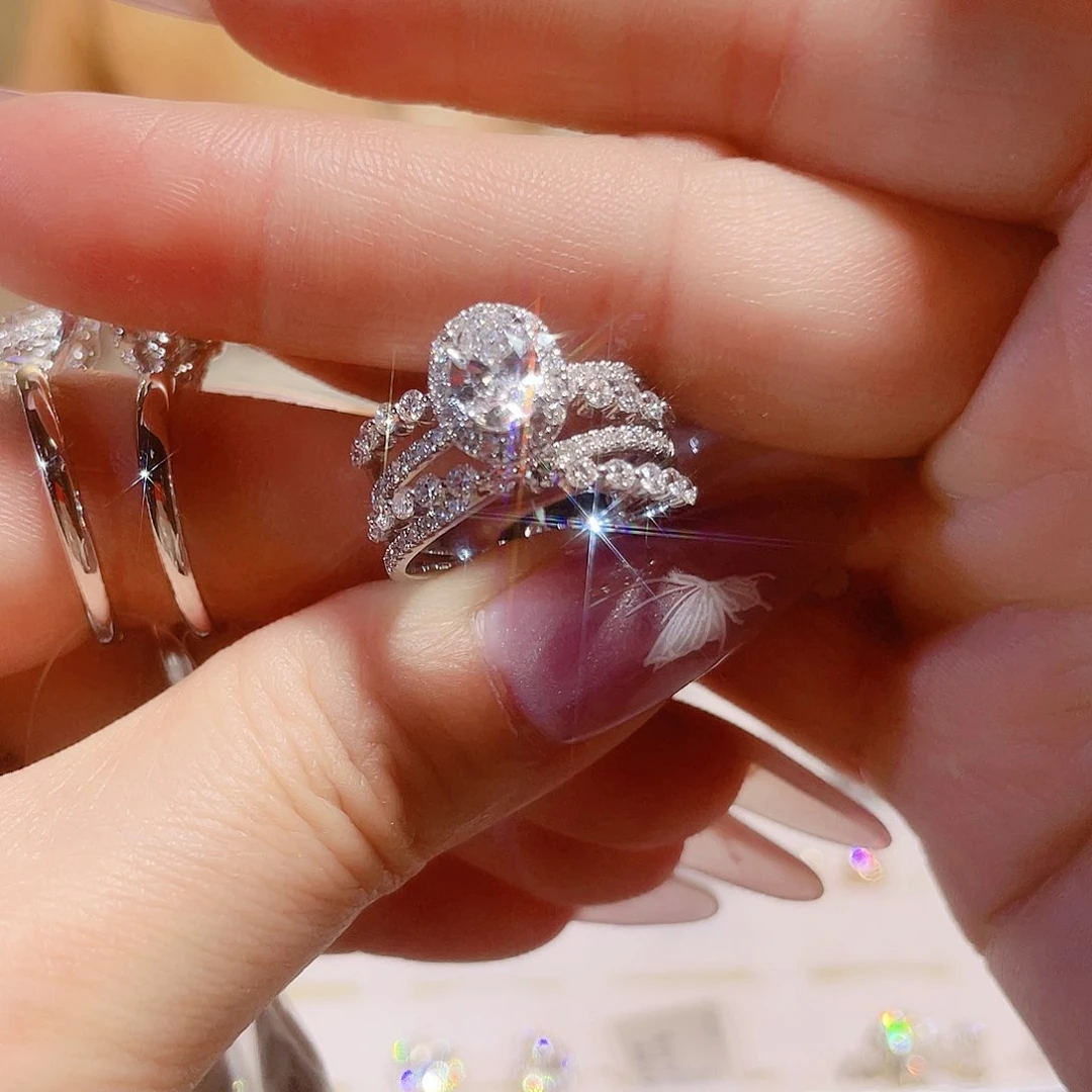 实验室培育钻石18K金镶嵌0.74CT