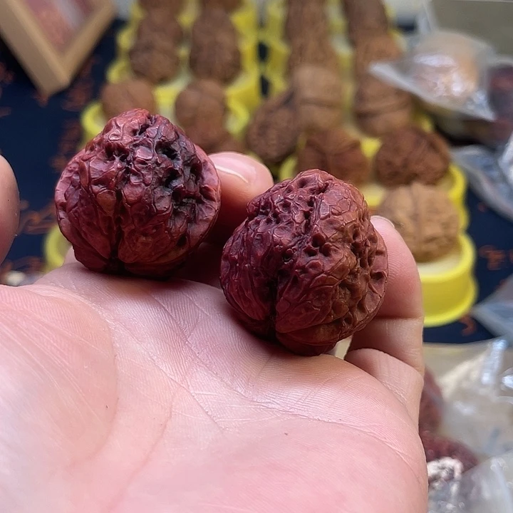 文玩核桃把件59七彩小帝王38