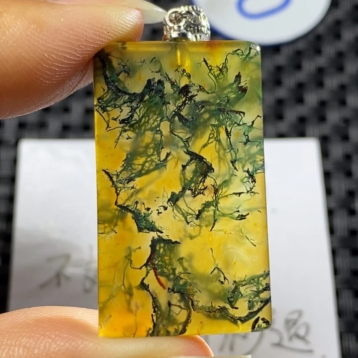 未镶嵌颈饰玛瑙/玉髓峰*