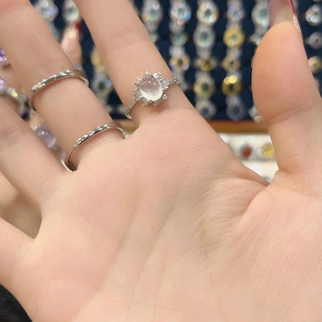 蛇纹石玉女款银S925镶嵌小*鼠戒指63