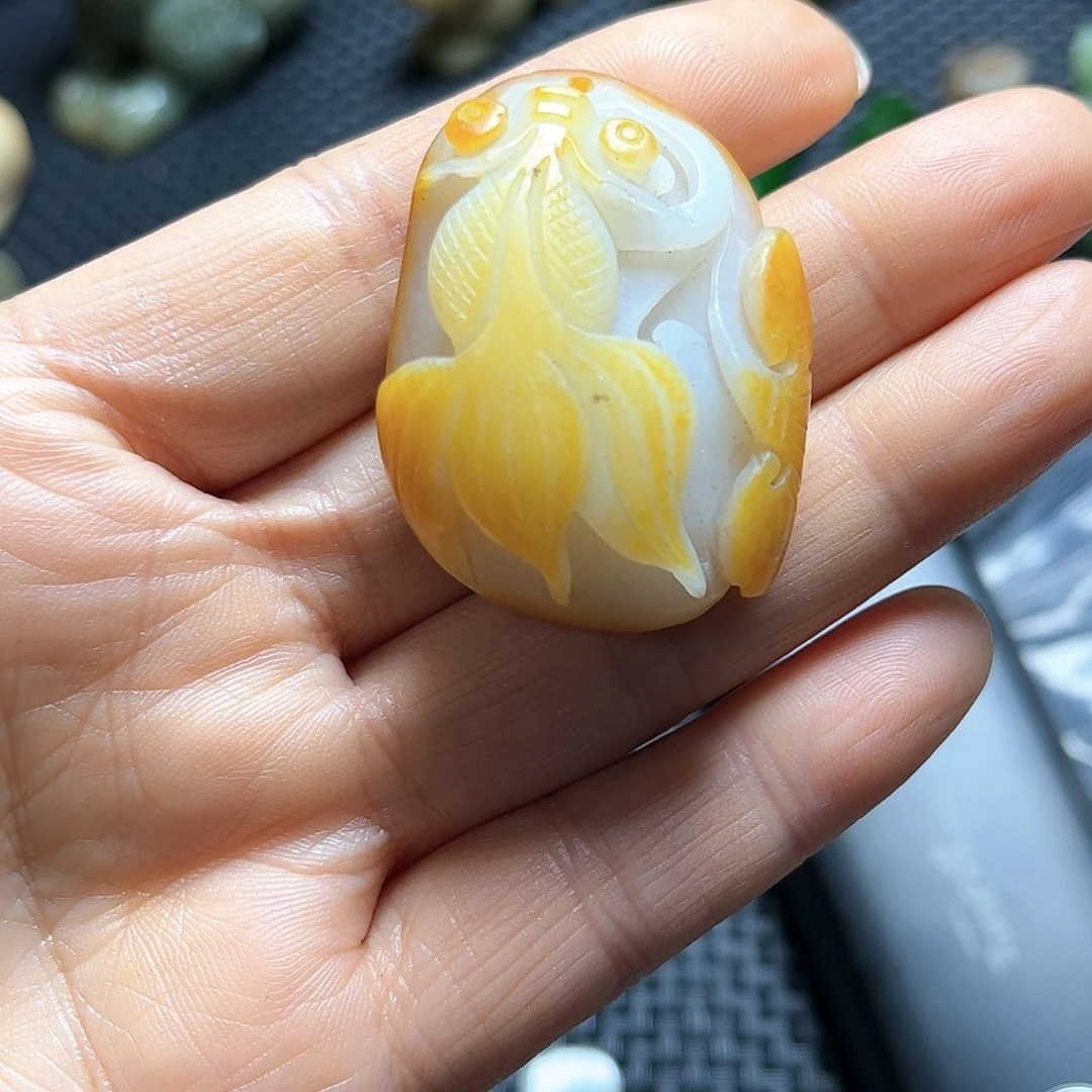 白玉菩提吊坠摆件