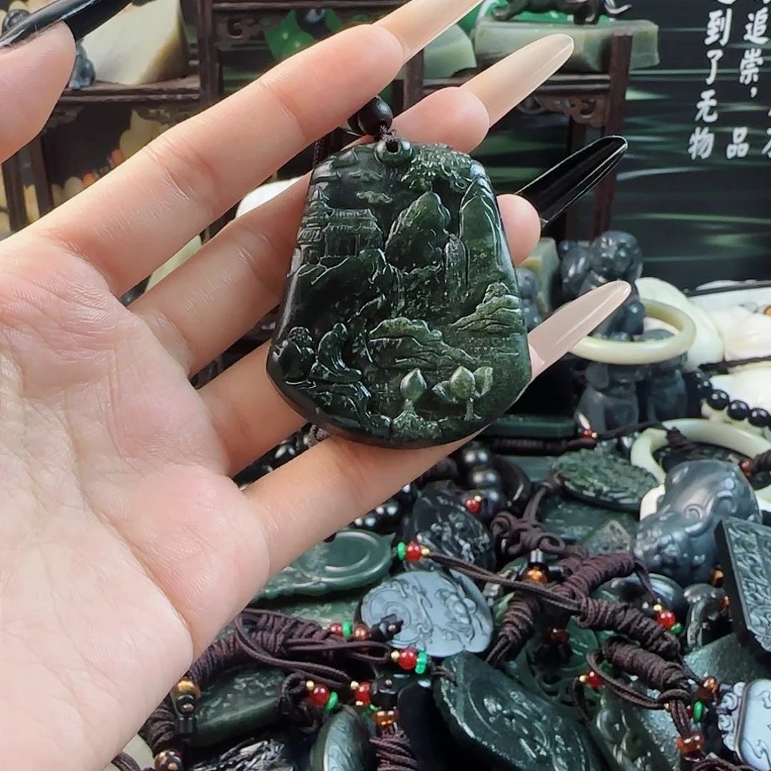 和田玉未镶嵌颈饰