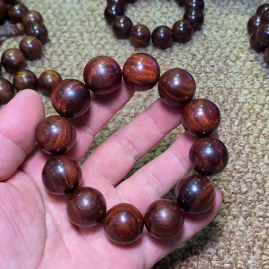 【闪购商品】手串/手链黄花梨/降香黄檀