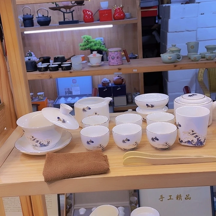 鱼跃龙门青花套装