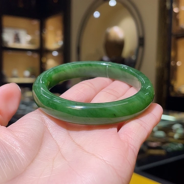 未镶嵌手镯和田玉56.3#48.9g