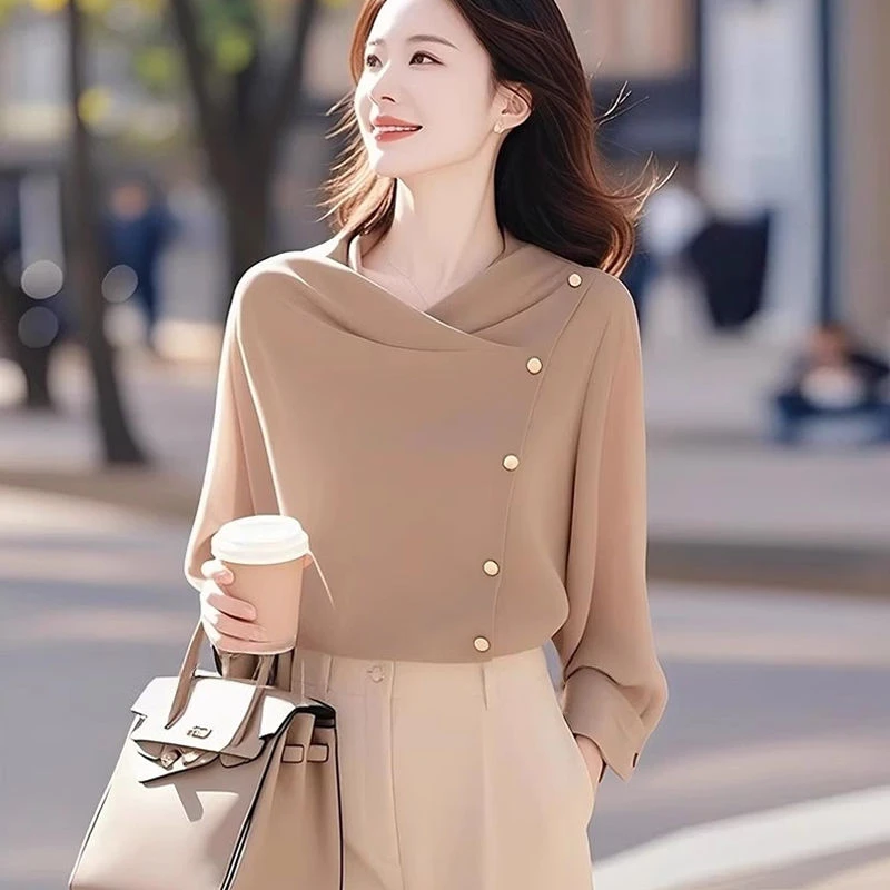 独特别致卡其针织衫女2025春装新款小众不撞款韩系设计感洋气上衣