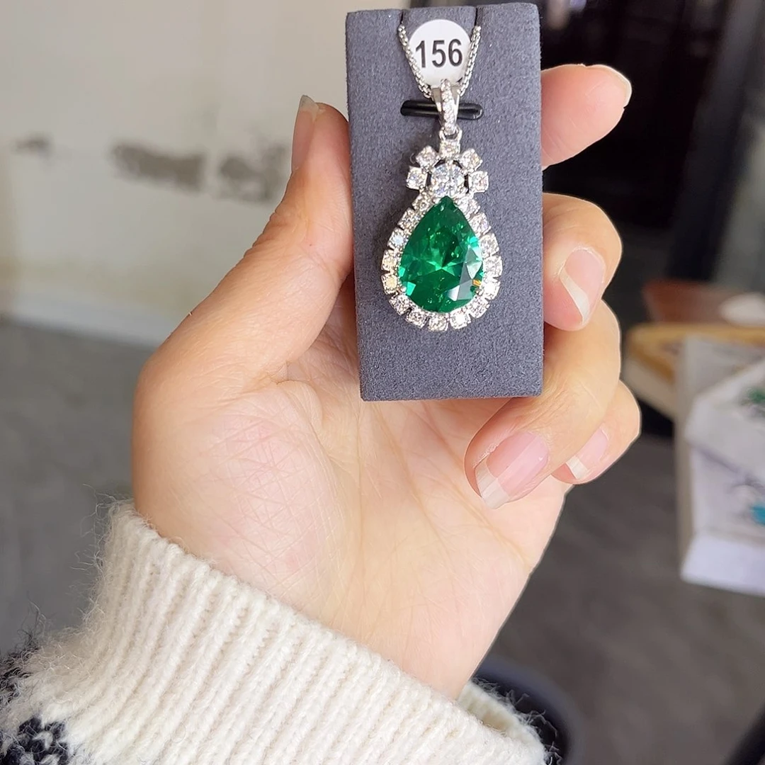 颈饰银S925镶嵌祖母绿