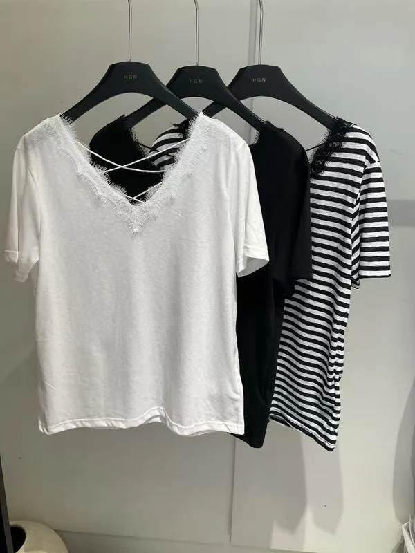 休闲交叉花边v领T恤