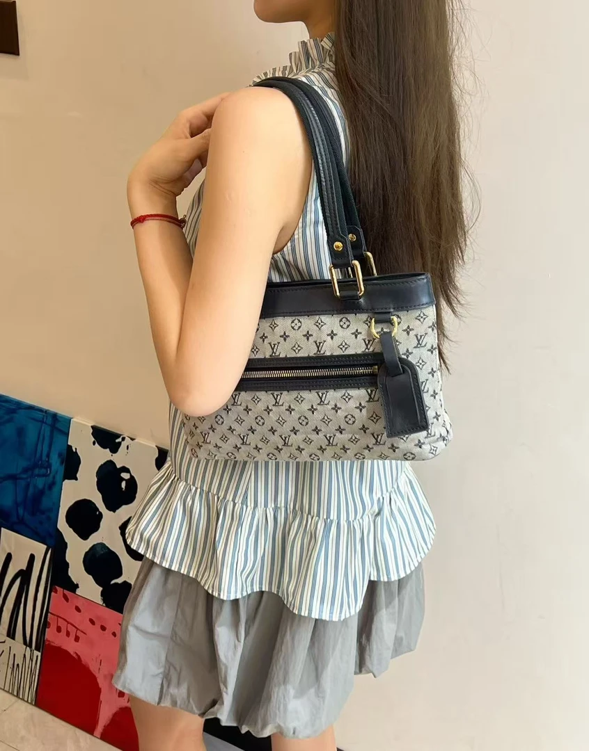 95新 LouisVuitton/路易威登 牛仔丹宁开口笑腋下托特