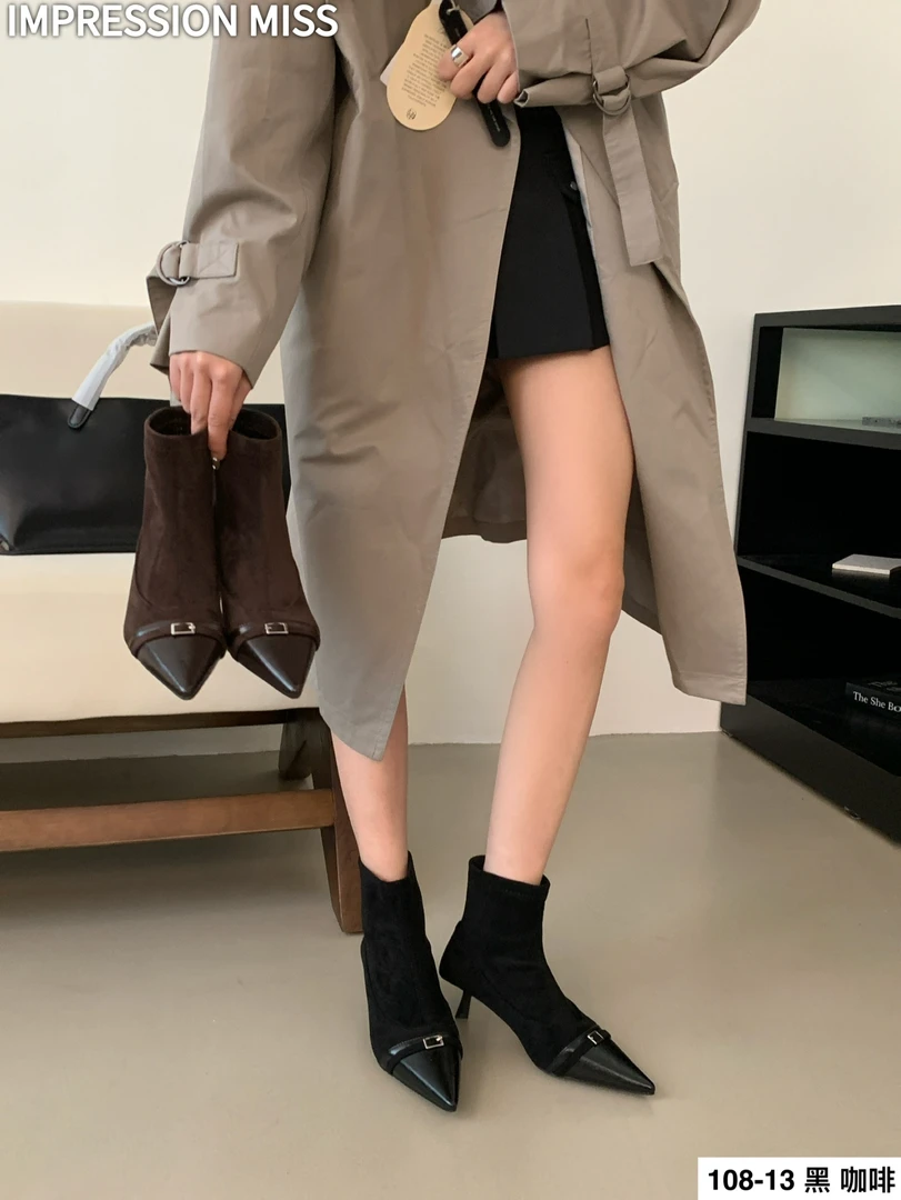 （108-13）时尚百搭短靴