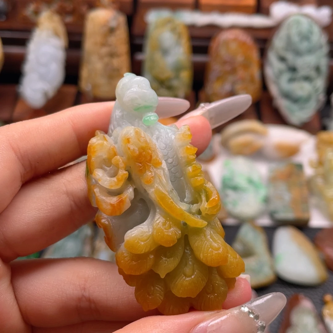 定制翡翠未镶嵌翡翠