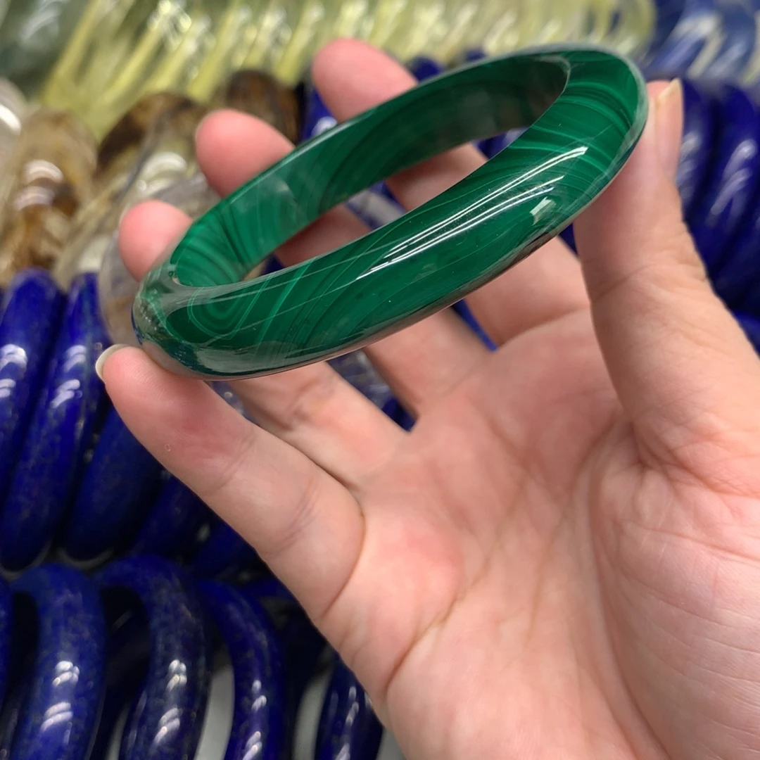 孔雀石未镶嵌手镯