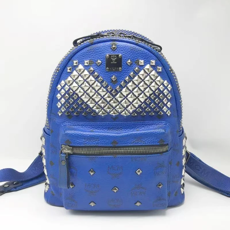95新 MCM 洋诚二手 MCM蓝色铆钉双肩包