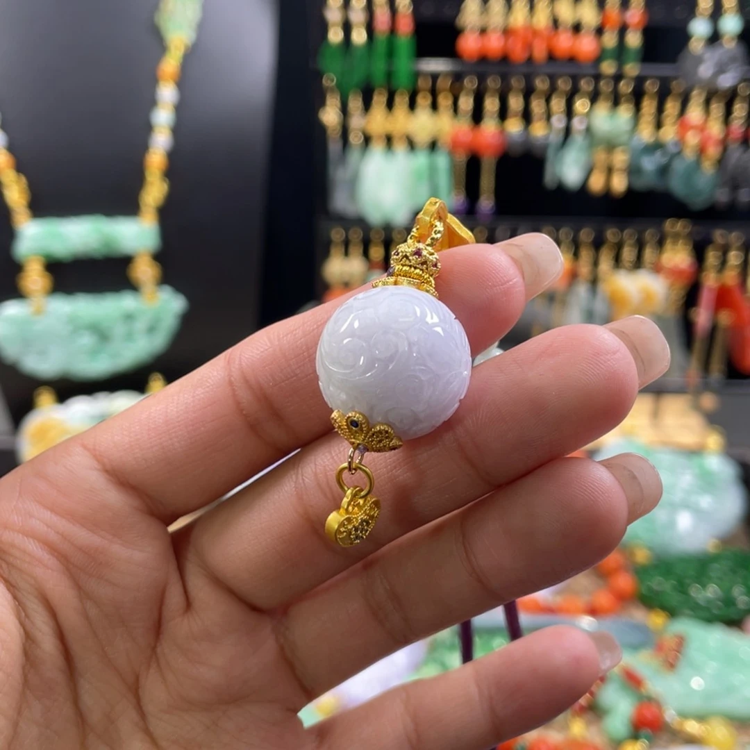 翡翠颈饰未镶嵌代编织