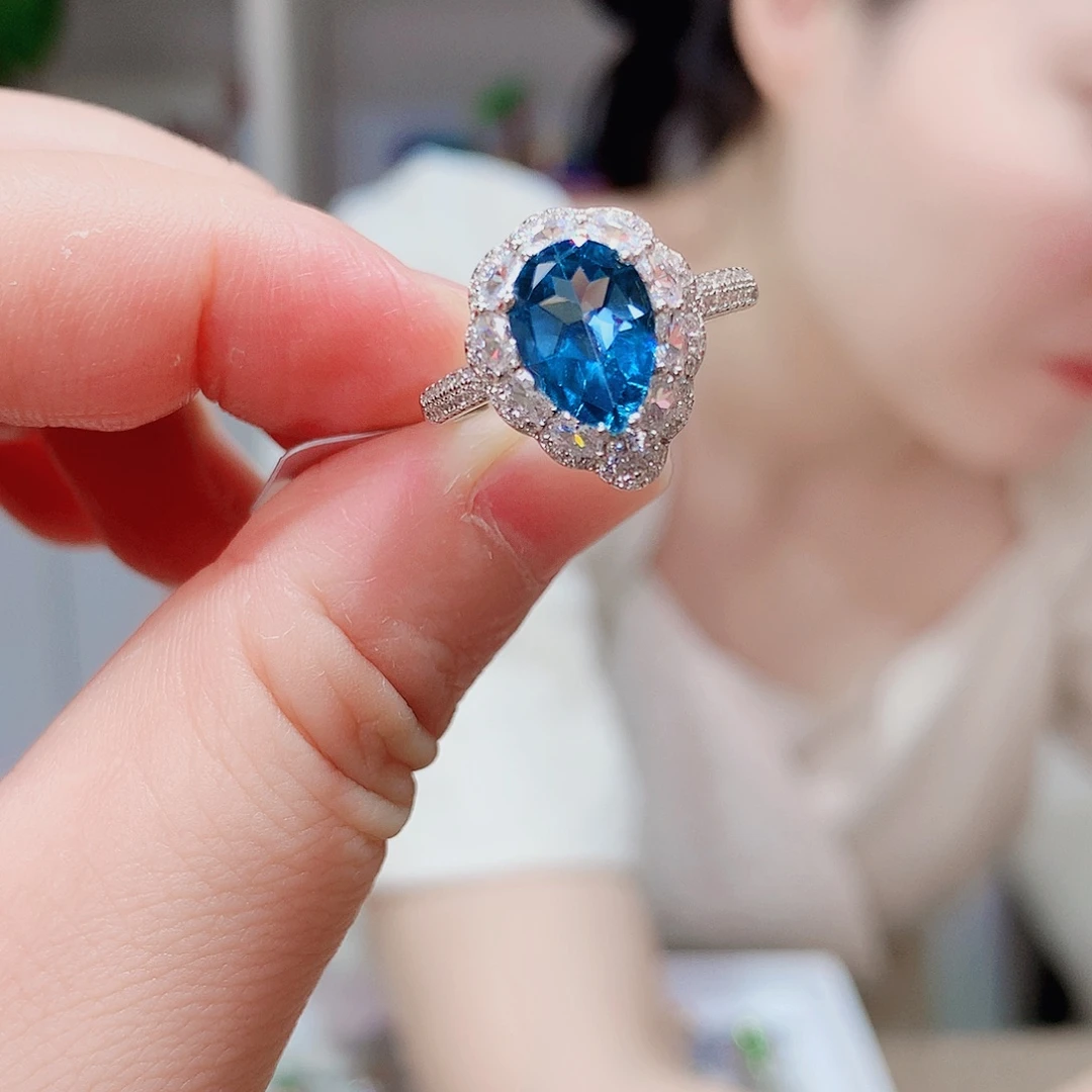 银S925镶嵌戒指托帕石