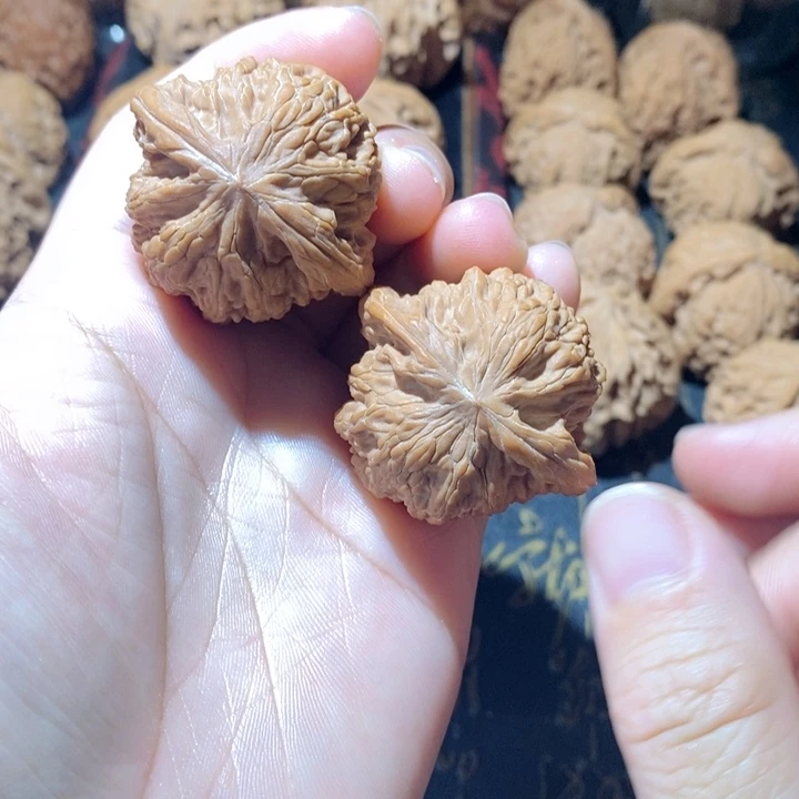 文玩核桃吊坠磨盘39
