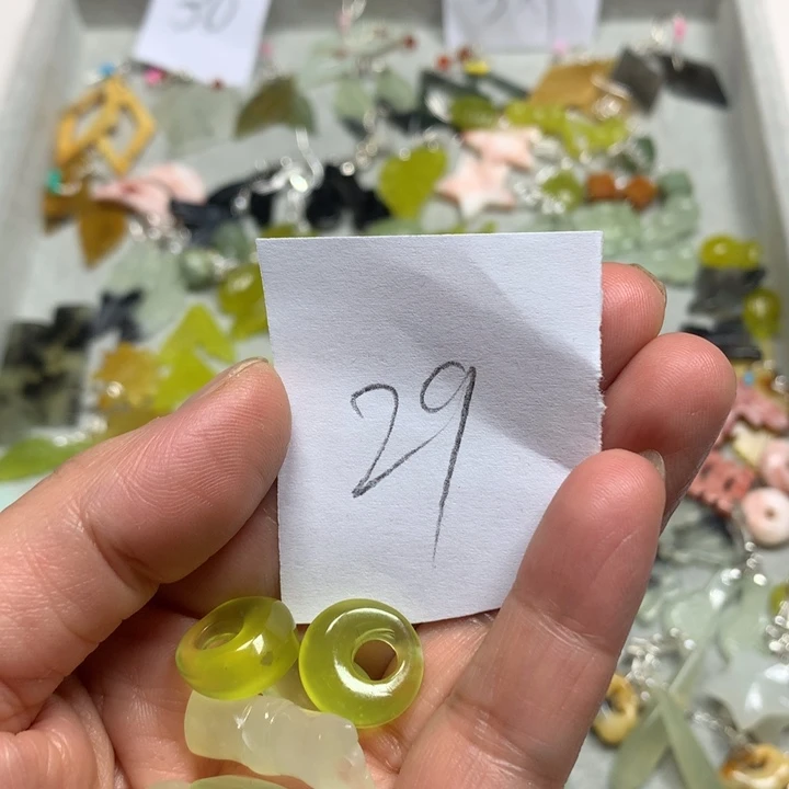 蛇纹石玉耳钉足银镀金镶嵌馨*