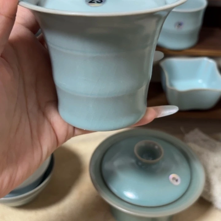 冰***～23哈哈哈哈哈哈哈哈哈微瑕